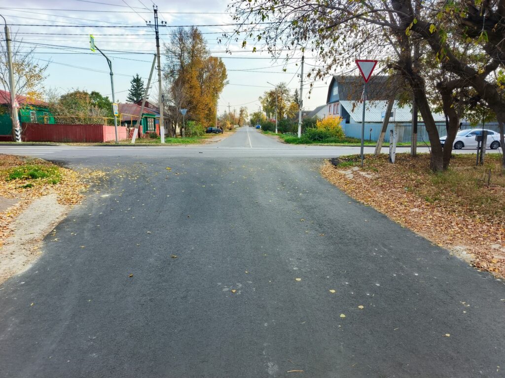 На Садовой уложили новый асфальт